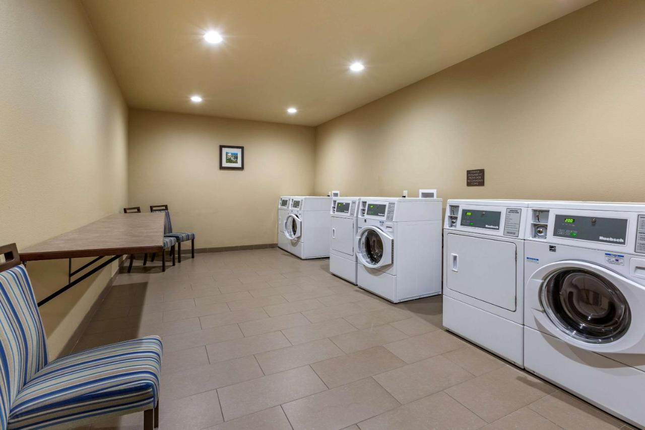 היל סיטי Comfort Inn & Suites Near Mt Rushmore מראה חיצוני תמונה