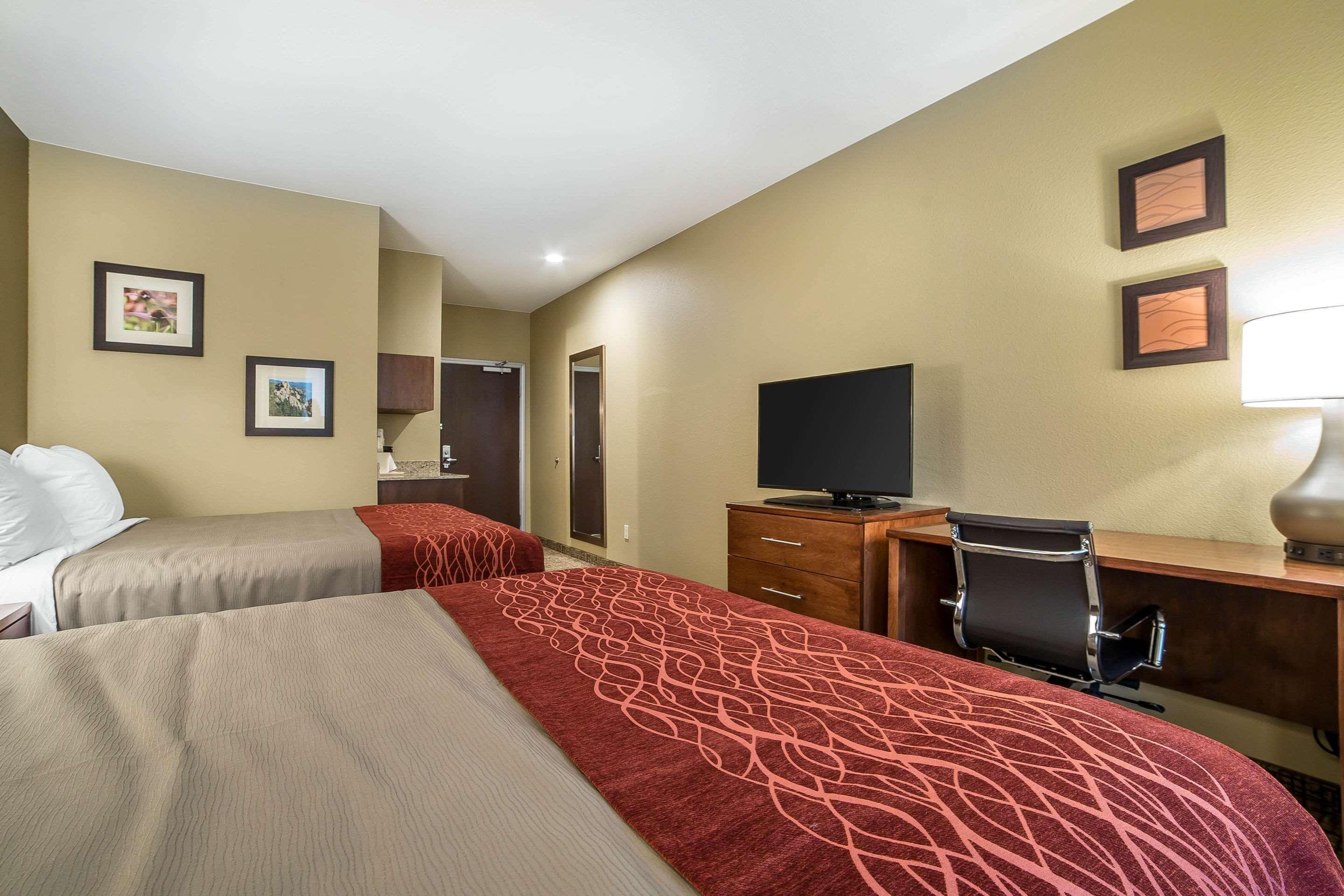 היל סיטי Comfort Inn & Suites Near Mt Rushmore מראה חיצוני תמונה