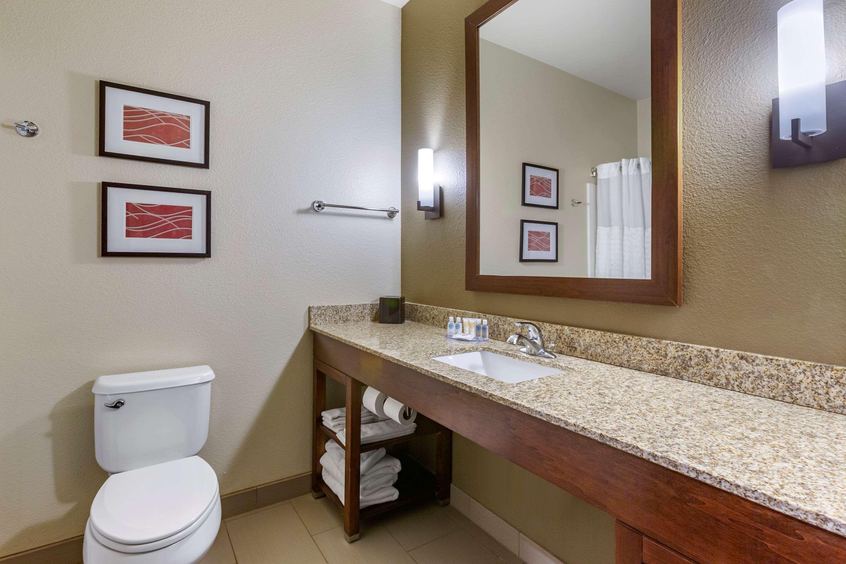 היל סיטי Comfort Inn & Suites Near Mt Rushmore מראה חיצוני תמונה